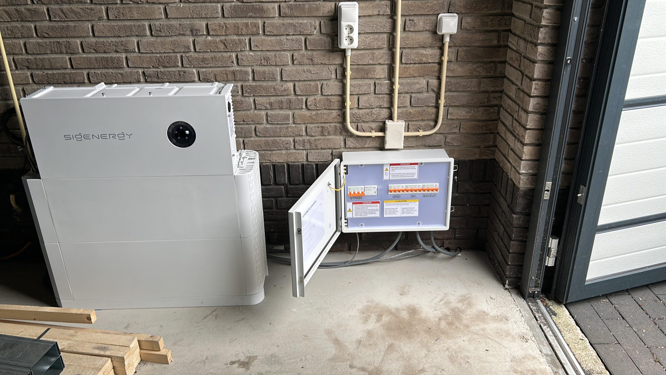 sleuf gemaakt voor kookplaateiland - Piershil